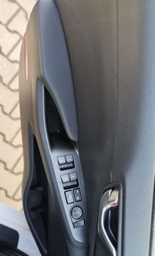 Hyundai IONIQ Electric Facelifting Elektryczny 136KM 2020 Hyundai IONIQ Premium Elektryczny 136KM, zdjęcie 17