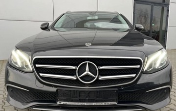 Mercedes Klasa E W213 2020 Mercedes-Benz Klasa E HYBRYDA Avantgarde Autom..., zdjęcie 30