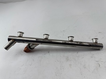 Audi RS6 C7 2016 Распределитель топлива