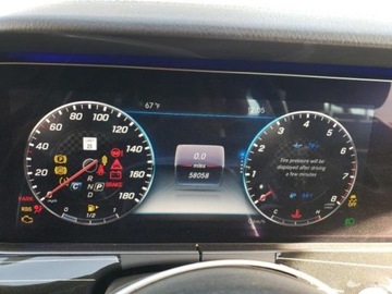 Mercedes Klasa E W213 2019 Mercedes-Benz Klasa E 2019, 3.0L, 4x4, 53 AMG, od ubezpieczalni 3.0 Benzyna, zdjęcie 10