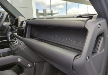 Land Rover Defender IV (L663) 2025 Land Rover Defender MY25 3.0D I6 250 PS AWD Auto X-Dynamic HSE 110 3.0, zdjęcie 17