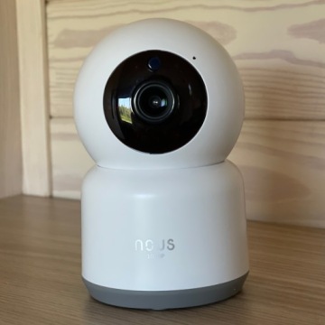ЭЛЕКТРОННАЯ НЯНЯ, ПОВОРОТНАЯ Wi-Fi КАМЕРА FULLHD