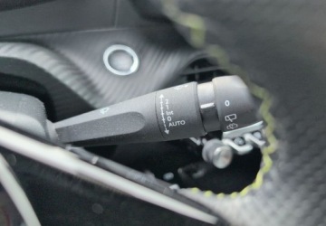 Peugeot 2008 II e-SUV Facelifting Elektryczny 54kWh 156KM 2023 Peugeot 2008 e-2008 54kWh GT SalonPL 156KM Najmocnieszy Bogata Opcja Od Re, zdjęcie 16