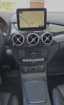 Mercedes Klasa B W246 Sports Tourer Facelifting 2.0 250 211KM 2016 Mercedes-Benz Klasa B 2,0 benzyna 211 KM 4Matic automat NAVI Full LED zare, zdjęcie 7