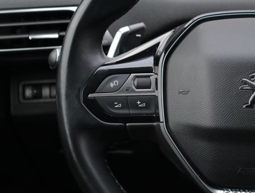 Peugeot 3008 II Crossover 1.2 PureTech 130KM 2020 Peugeot 3008 1.2 PureTech, Salon Polska, zdjęcie 15