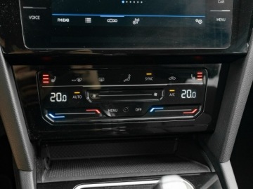 Volkswagen Passat B8 Variant Facelifting 2.0 TDI SCR 150KM 2022 Volkswagen Passat GD5C877#2.0 TDI Business DSG, zdjęcie 18