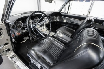 Ford Thunderbird III 1962 Ford Thunderbird 6.4 V8. Stan kolekcjonerski. 1963, zdjęcie 23