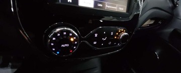 Renault Captur I Crossover 0.9 Energy TCe 90KM 2015 Renault Captur Renault Captur 0.9 Energy TCe MOZLIWA ZAMIANA Benzyna 90KM, zdjęcie 30