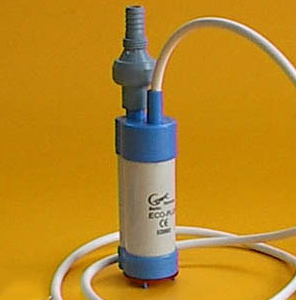 НАСОС ECO PLUS С ОБРАТНЫМ КЛАПАНОМ 12 В 10 Л/МИН 0,8 БАР COMET