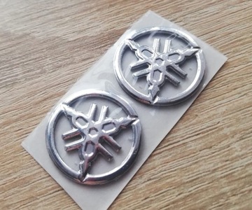 Логотип YAMAHA 3D, серебристый, 2x2,4 см X-max MT R1 XJ6