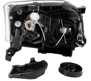 SVĚTLA AVENSIS T25 2003-2006 SVĚTLOMET TOYOTA KOMPLET LEVÝ + PRAVÁ DEPO ORIG.