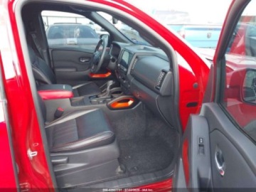 Nissan 2023 Nissan Frontier Pro-X 2023 3.8l 3.8 Benzyna 310KM, zdjęcie 9