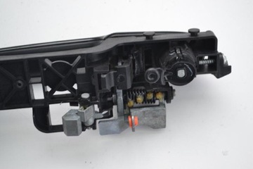 FORD FUSION 2012 RHD KLIKA VNĚJŠÍ DVEŘE PŘEDNÍ LEVÝ BLISKO BOK