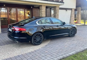 Jaguar XF I Sedan Facelifting 3.0 340KM 2013 Jaguar XF Jaguar XF 3.0 T Luxury 3.0 Benzyna 340KM, zdjęcie 6