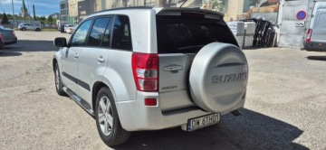 Suzuki Grand Vitara II SUV 1.9 DDiS 129KM 2007 SUZUKI GRAND VITARA II 1.9 DDiS 4x4 Napęd na 4 koła 129 KM, zdjęcie 7