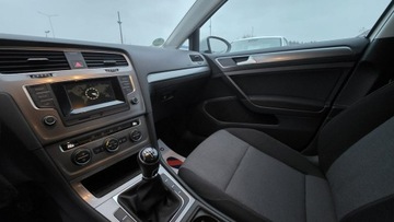 Volkswagen Golf VII Hatchback 3d 1.2 TSI 85KM 2014 Volkswagen Golf Mały Przebieg climatronic, zdjęcie 14