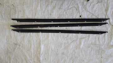 ПРОКЛАДКА ОКОННОГО СКРЕБКА VW GOLF PLUS