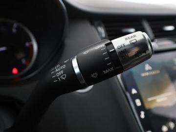 Jaguar E-Pace 2017 Jaguar E-Pace mHEV automat 4x4 skóra kamera360, zdjęcie 32