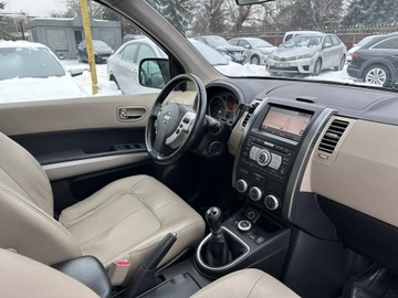 Nissan X-Trail II 2.0 dCi 173KM 2009 Nissan X-Trail 4x4/Manula/Skóra/Szklany, zdjęcie 17