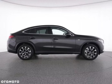 Mercedes GLC C254/X254 2025 Mercedes-Benz GLC Mercedes-Benz GLC Coupe 200 d 4-Matic 2.0 Diesel 163KM, zdjęcie 3