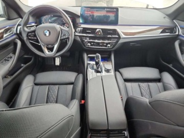 BMW Seria 5 G30-G31 2021 BMW Seria 5 530xi 2021 2.0l 2.0 Benzyna 248KM, zdjęcie 8