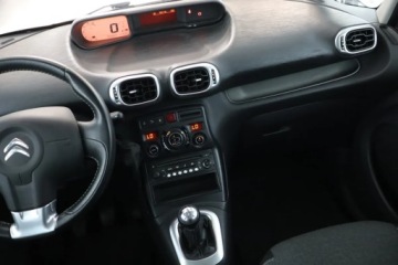 Citroen C3 Picasso 1.2 PureTech 110KM 2015 Citroen C3 Picasso 1.2 PureTech, Salon Polska, zdjęcie 7