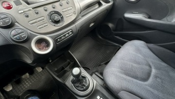 Honda Jazz III 1.4 i-VTEC 100KM 2008 Honda Jazz Benzyna Moc 99KM Zarejestrowany, zdjęcie 28