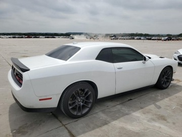 Dodge Challenger III 2021 Dodge Challenger RT Scat Pack 2021 6.4l 6.4 Benzyna 485KM, zdjęcie 3