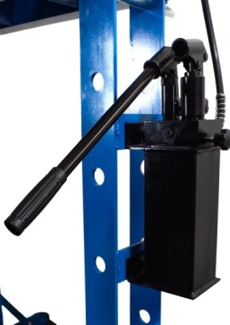 Гидравлический пресс 30 тонн цеховой регулируемый стол Kupczyk KPW-30T