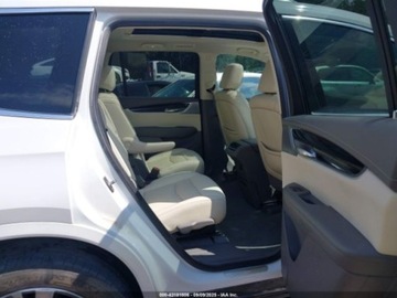 Cadillac 2023 Cadillac XT6 Premium Luxury 2023 3.6l 3.6 Benzyna 310KM, zdjęcie 13