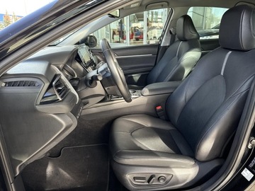 Toyota Camry IX Sedan 2.5 Hybrid Dynamic Force 218KM 2023 Toyota Camry 2.5 Hybrid Comfort CVT 2.5 Hybrid Com, zdjęcie 14