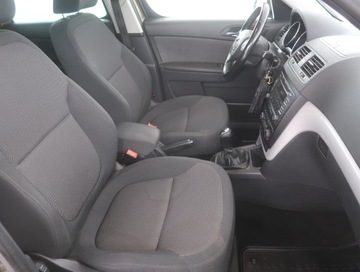 Skoda Yeti Minivan 1.2 TSI 105KM 2011 Skoda Yeti 1.2 TSI, Salon Polska, Klima, zdjęcie 8