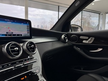 Mercedes GLC C253 SUV Facelifting 2.0 300d 245KM 2022 Mercedes-Benz GLC 300 300 d 4-Matic / 1 właściciel, zdjęcie 24