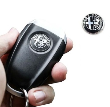 ZNACZEK EMBLEMAT ALFA ROMEO KLUCZYK PILOT 14MM