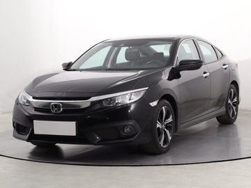 Honda Civic X Sedan 4d 1.5 VTEC Turbo 182KM 2018 Honda Civic 1.5 VTEC, Salon Polska, 1. Właściciel, zdjęcie 1