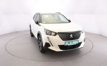 Peugeot 2008 II SUV 1.2 PureTech 130KM 2022 Peugeot 2008 PureTech 130 AUTOMAT EAT8 Allure Pack Perla SalonPL od R, zdjęcie 18