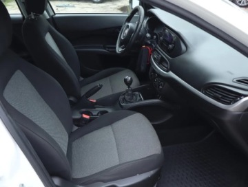 Fiat Tipo II Sedan 1.4 95KM 2017 Fiat Tipo 1.4 16V, Salon Polska, 1. Właściciel, zdjęcie 8