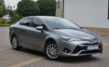 Toyota Avensis III Sedan Facelifting 2015 1.8 Valvematic 147KM 2015 Toyota Avensis GWARANCJA, LIFT, 2015r, 1.8 Benzyna, Niski przebieg, Dobre, zdjęcie 11