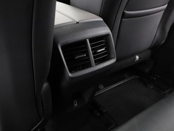 Citroen C5 Aircross SUV Facelifting 1.2 PureTech 131KM 2022 Citroen C5 Aircross automat full LED virtual, zdjęcie 38