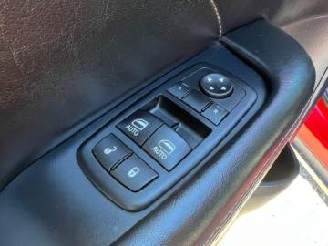 Dodge Challenger III 5.7 V8 HEMI 377KM 2015 Dodge Challenger V8 HEMI 5.7 377 KONI AUTOMAT NAWIGACJA KAMERA RINGI SUBWO, zdjęcie 24