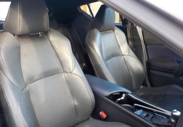 Toyota C-HR I Crossover 1.8 Hybrid 122KM 2018 Toyota C-HR Okazja 1.8 Hybryda 122KM, zdjęcie 24