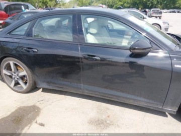 Audi A6 C8 2021 Audi A6 Limousine 2021 AUDI A6 PREMIUM PLUS 55 TFSI QUATTRO S TRONIC 3.0, zdjęcie 16