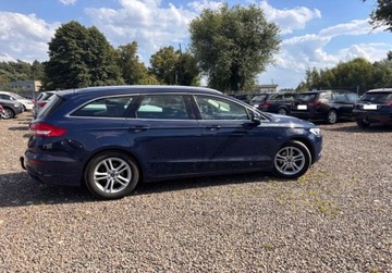Ford Mondeo V Kombi 2.0 TDCi 150KM 2018 Ford Mondeo 2.0D 150KM TYTANIUM led hak navi kamera zadbany 2.0 Diesel, zdjęcie 15