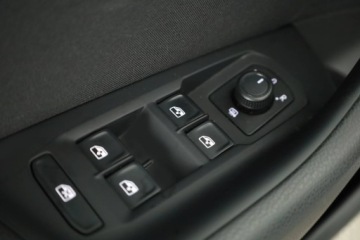 Volkswagen Passat B8 Limousine 1.8 TSI BlueMotion Technology 180KM 2017 VW Passat 1.8 TSI, Salon Polska, 1. Właściciel, zdjęcie 18