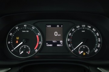 Skoda Octavia IV Liftback 1.0 TSI EVO 110KM 2022 Skoda Octavia 1.0 TSI e-tec, Salon Polska, zdjęcie 7