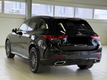 Mercedes GLC C254/X254 SUV 2.0 300d 269KM 2026 MERCEDES-BENZ GLC 300 d 4-Matic AMG Line 2.0 (269KM) 2026, zdjęcie 4