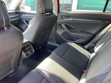 Skoda Superb IV Liftback 2.0 TDI 193KM 2024 Skoda Superb Superb IV 2,0 TDI 193 KM 4x4 autom. DSG, MATRIX, SKORA, PRZEG, zdjęcie 11