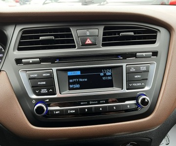 Hyundai i20 II Hatchback 5d 1.2 84KM 2015 Hyundai i20 Serwis/Bezwypadek/ Pakiet Zimowy, zdjęcie 16