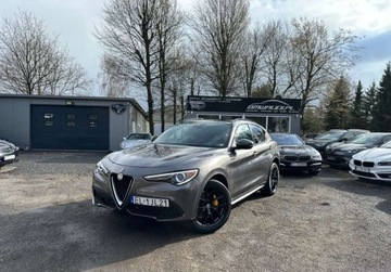 Alfa Romeo Stelvio SUV 2.0 Turbo 200KM 2019 Alfa Romeo Stelvio DNA Czerwone skory VAT23 Na...