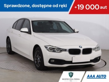 BMW Seria 3 F30-F31-F34 Limuzyna Facelifting 1.5 318i 136KM 2016 BMW 3 318 i, Salon Polska, Serwis ASO, Klima